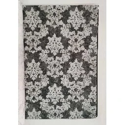 Golden Black Siyah Zemin Üstüne Gri Motifli Damask Desenli 41295 Duvar Kağıdı 16.10 M²