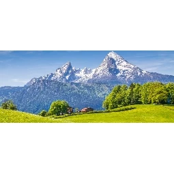 3D Manzara Yeşil Çayır Arkasında Karlı Alp Dağları